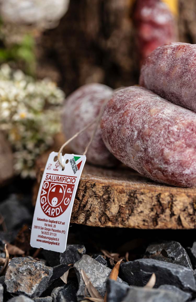 Salumi-Gagliardi-dop-piacenza-prodotti-piacentini-azienda-salame-pancetta-denominazione-di-origine-salametti-cacciatori-altri-salumi-3